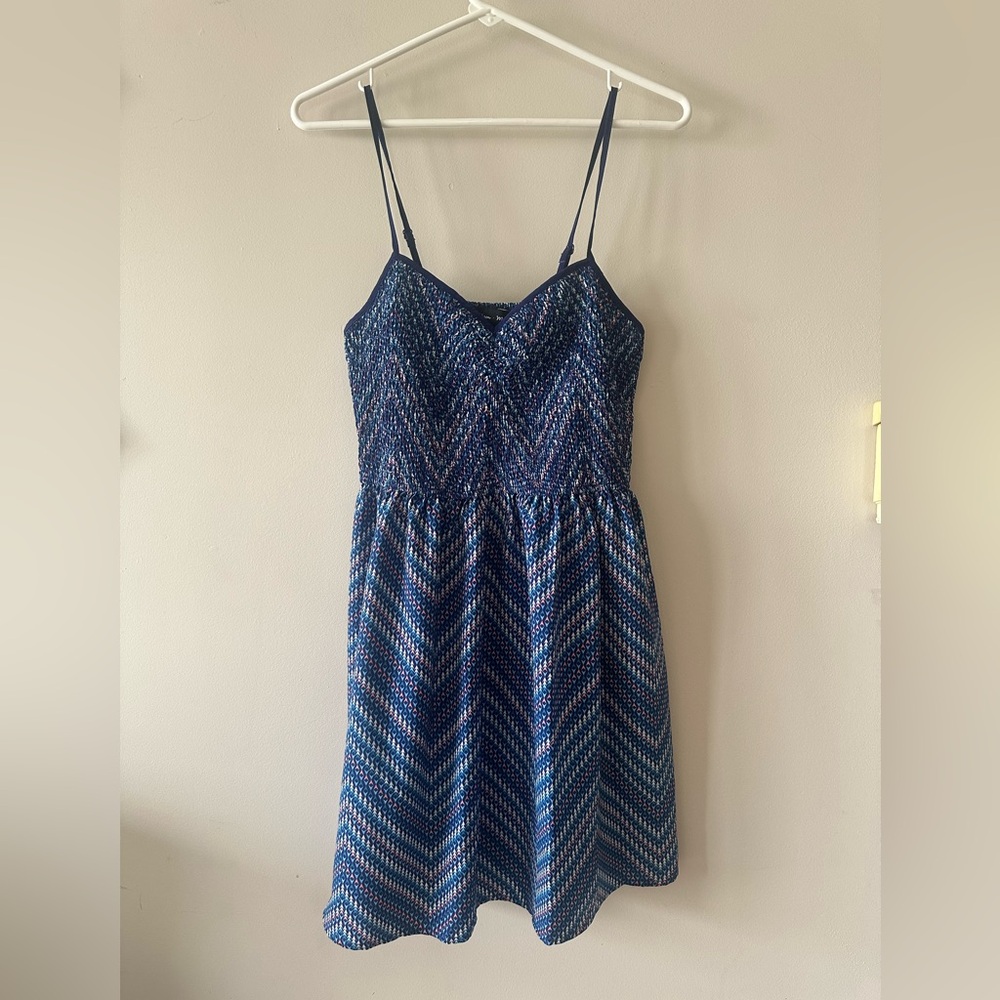 Women’s Mason & Mackenzie blue abstract dress L